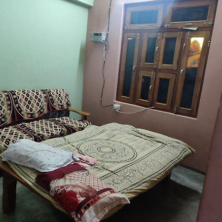 Krishna Bhavan Prayagraj Exterior foto